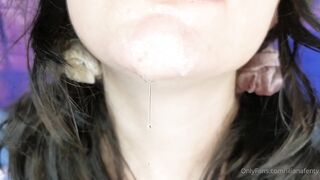 lilianafenty-- a lot of you like closeup spit