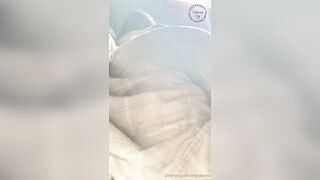 Sabrina vaz asmr pussy reveal