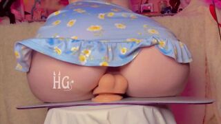HellGirrl - dildo ride sitting