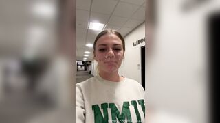 BabyKaitt Cum Walk
