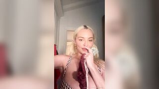 Lindsey Pelas Live June 12th