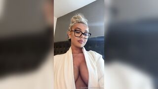 ellieeewbu | Ellie Scales bathrob part 2 ppv onlyfans
