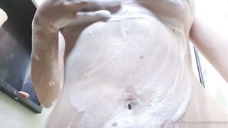 MAIMY ASMR Shower